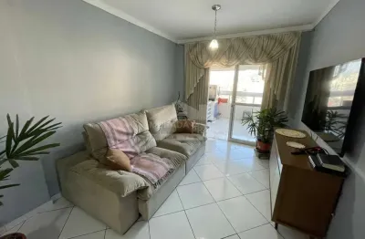 Apartamento semi mobiliado e vista mar, 2 dormitórios, sacada, só na imobiliária em praia grande.