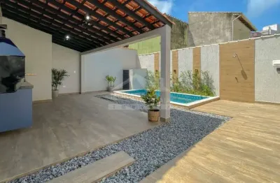 Casa isolada e mobiliada de alto padrão na vila tupi, 3 dormitórios, confira em praia grande.
