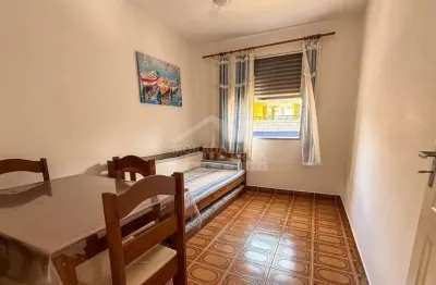 Imperdível e maravilhoso kitão já dividido no canto do forte, só na imobiliária em praia grande.