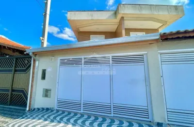 Casa à venda no Balneário Maracanã, Praia Grande 