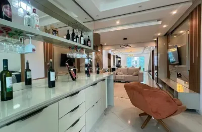 Apartamento LINDA VISTA MAR no Forte, 3 Suítes, Lazer, Confira na Imobiliária em Praia Grande.