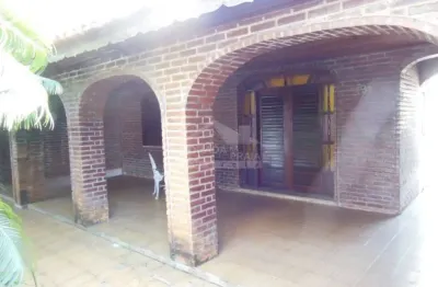 Casa isolada no boqueirão, 3 dormitórios, 210 m², confira na imobiliária em praia grande.