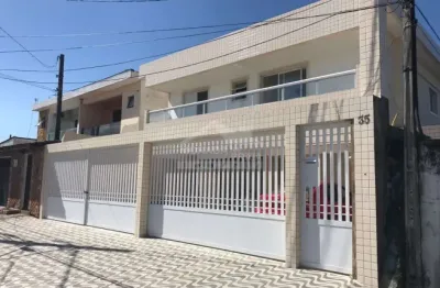 Casa em condomínio fechado no tude bastos, 2 dormitórios, 1 vaga, confira em praia grande.