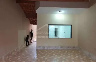 Sobrado de 4 dormitórios a 170 metros da praia com vista pro mar!