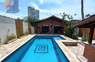 Casa com 3 quartos à venda na Rua Comendador Alberto Bonfiglioli, Jardim Virgínia, Guarujá