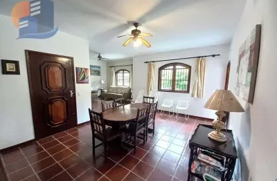 Apartamento com 3 quartos à venda na Rua Dona Vitória Yunes Stefano, Enseada, Guarujá