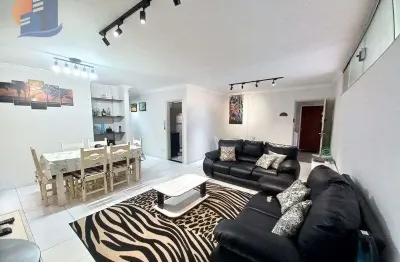 Amplo apartamento a 250 metros do mar região dos hotéis!