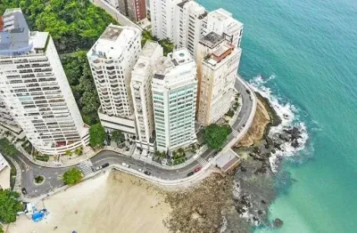 Apartamento luxo frente mar na praia das pitangueiras, com 4 quartos e vista incrível