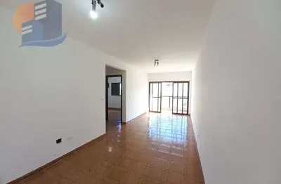 Amplo apartamento região comercial - enseada guarujá!