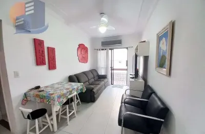 Venha morar na praia apenas 150 metros da praia da enseada guarujá