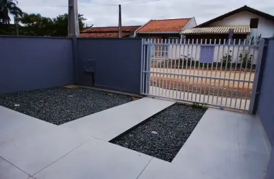 Sobrado com duas suítes, pronto para morar em barra velha sc.