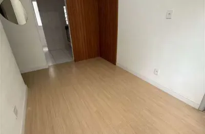 Apartamento com  41,13 m² - vila guilhermina - praia grande sp