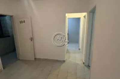 Apartamento prédio frente ao mar.
2 dormitórios,  sala, cozinha, banheiro, garagem.
portaria 24 horas, elevador.
sobreposta alta mobiliado, 02 dormitórios, sala, cozinha, banheiro, garagem para auto e