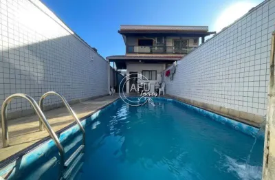 Casa a venda no boqueirão com 3 dormitórios, piscina e edícula com churrasqueira, forno de pizza e fogão a lenha por r$1.540.000,00