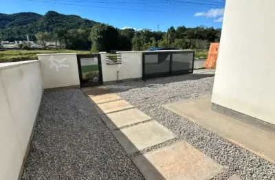 Casa com 3 quartos à venda na Avenida Paulo Roberto Vidal, 129, Bela Vista, Palhoça