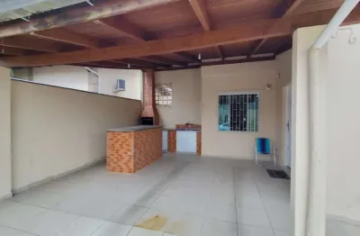 Casa com 2 quartos à venda na Avenida Valfride Vieira Martins, 26, Bela Vista, Palhoça