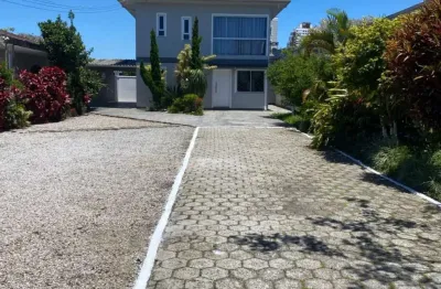 Casa com 174m2 na Ponte do Imaruim, Palhoça, Terreno c/483m2