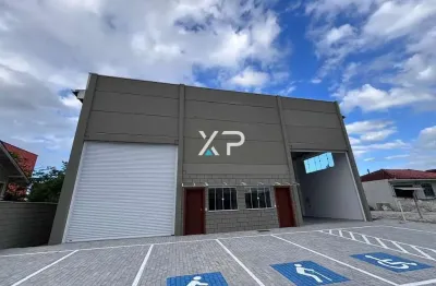 Barracão / Galpão / Depósito para alugar na Rua Cônego Rodolfo Machado, 2115, Rio Caveiras, Biguaçu