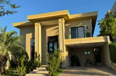 Casa de condomínio de 3 quartos, 311m² no bairro condomínio florais itália, em cuiabá