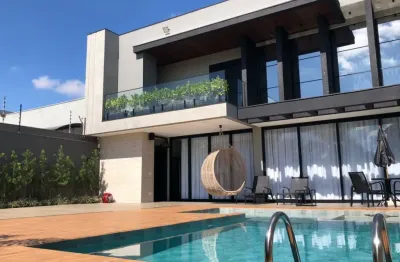 Vendo - residência alto padrão com piscina - semi-mobiliada - jardim munique - maringá-pr.
