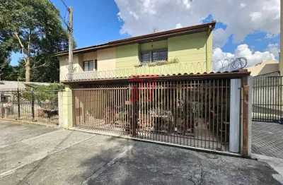 Casa com 3 quartos à venda na Rua Pastor Carlos Frank, 2131, Boqueirão, Curitiba