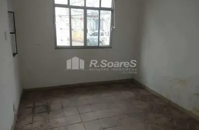 Casa em condomínio fechado com 2 quartos à venda na rua das dálias, vila valqueire, rio de janeiro, 70 m2 por r$ 285.000