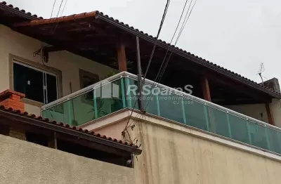Casa em condomínio fechado com 3 quartos à venda na rua guapimirim, vila valqueire, rio de janeiro, 180 m2 por r$ 890.000