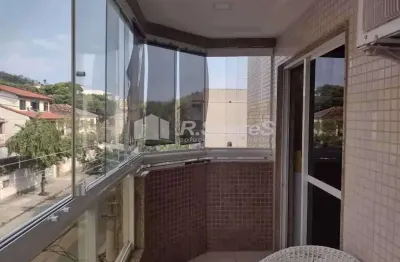 Apartamento com 03 quartos, sendo 01 suíte, em vila valqueire, rua das rosas.