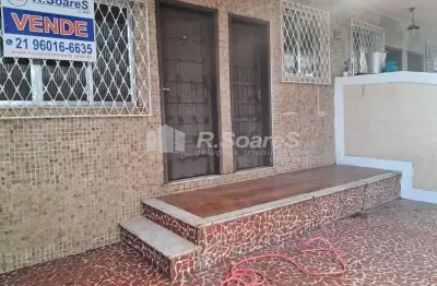 Casa com 2 quartos à venda na rua marina, bento ribeiro, rio de janeiro, 70 m2 por r$ 315.000
