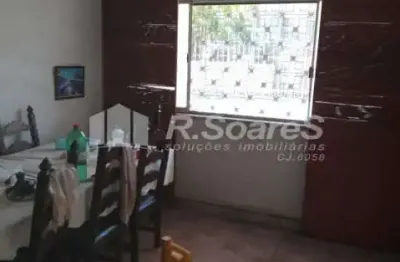Casa com 2 quartos à venda na rua das rosas, vila valqueire, rio de janeiro, 150 m2 por r$ 800.000