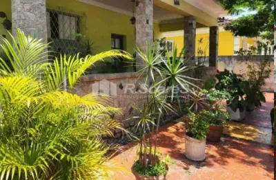 Casa com 3 quartos à venda na rua das rosas, vila valqueire, rio de janeiro, 153 m2 por r$ 780.000