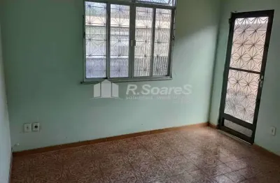 Casa com 2 quartos à venda na rua conde de resende, bento ribeiro, rio de janeiro, 80 m2 por r$ 190.000
