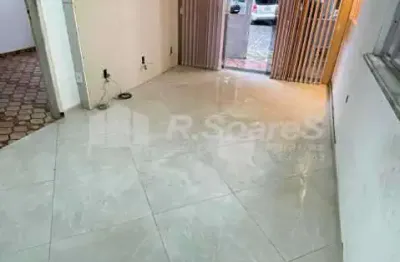 Casa em condomínio fechado com 4 quartos à venda na rua namur, vila valqueire, rio de janeiro, 140 m2 por r$ 340.000