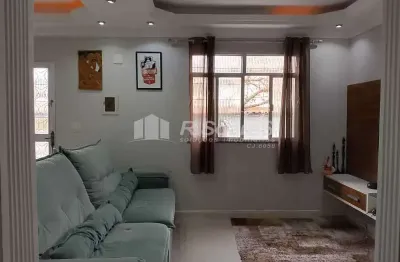 Casa com 2 quartos à venda na rua dos crisântemos, vila valqueire, rio de janeiro, 284 m2 por r$ 990.000