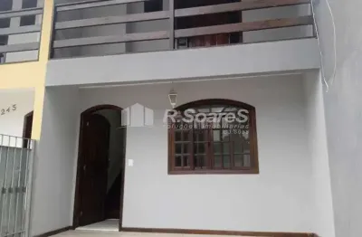 Casa com 2 quartos à venda na rua eduardo mendes gonçalves, jardim sulacap, rio de janeiro, 70 m2 por r$ 390.000