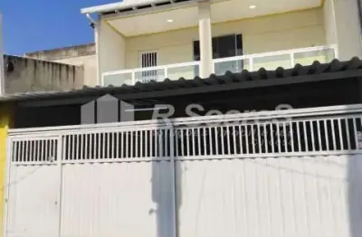 Casa com 3 quartos à venda na rua carumbé, realengo, rio de janeiro, 228 m2 por r$ 330.000
