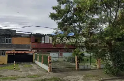 Casa com 2 quartos à venda na rua teles, campinho, rio de janeiro, 234 m2 por r$ 368.000