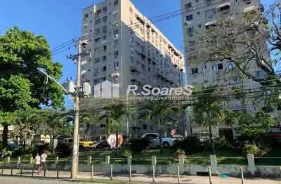 Apartamento com 2 quartos à venda na rua moacir de almeida, tomás coelho, rio de janeiro, 60 m2 por r$ 125.000