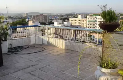 Apartamento com 4 quartos à venda na rua água comprida, vila valqueire, rio de janeiro, 250 m2 por r$ 950.000