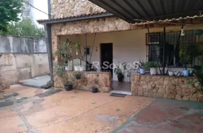 Casa com 2 quartos à venda na rua quiririm, vila valqueire, rio de janeiro, 280 m2 por r$ 590.000
