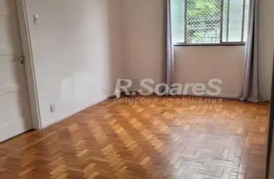 Apartamento com 2 quartos à venda na rua agostinho barbalho, madureira, rio de janeiro, 68 m2 por r$ 260.000