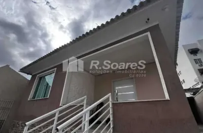 Casa com 3 quartos à venda na rua das rosas, vila valqueire, rio de janeiro, 200 m2 por r$ 1.050.000