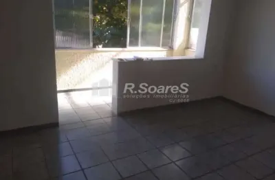 Apartamento com 2 quartos à venda na rua alexandre gasparoni, marechal hermes, rio de janeiro, 70 m2 por r$ 255.000