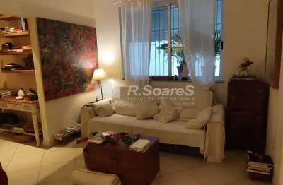 Apartamento com 2 quartos à venda na rua paulino fernandes, botafogo, rio de janeiro, 75 m2 por r$ 750.000