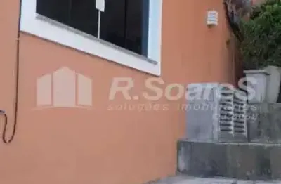 Apartamento com 2 quartos à venda na rua luís beltrão, vila valqueire, rio de janeiro, 52 m2 por r$ 130.000