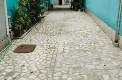 Casa com 2 quartos à venda na rua theodorico fonseca, padre miguel, rio de janeiro, 95 m2 por r$ 140.000