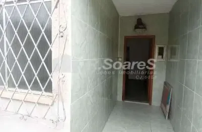Casa com 3 quartos à venda na rua capitão menezes, praça seca, rio de janeiro, 210 m2 por r$ 270.000