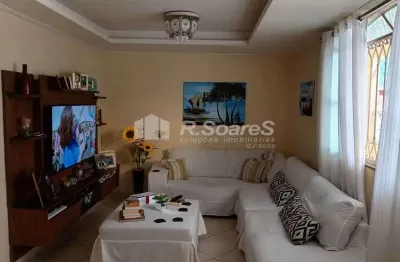 Casa com 3 quartos à venda na Rua Quiririm, Vila Valqueire, Rio de Janeiro