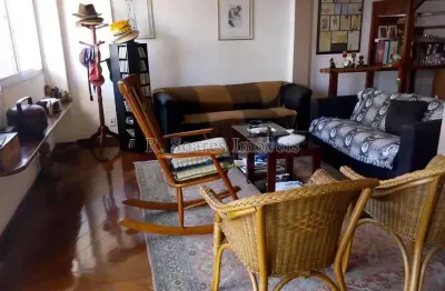 Cobertura duplex com 3 quartos na humaitá. rua desembargador burle