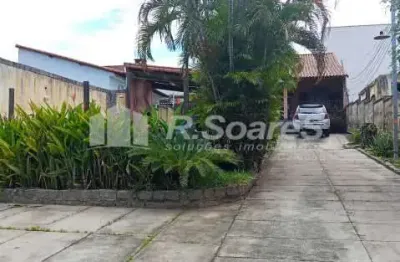 Casa com 2 quartos à venda na Rua Alves do Vale, Vila Valqueire, Rio de Janeiro